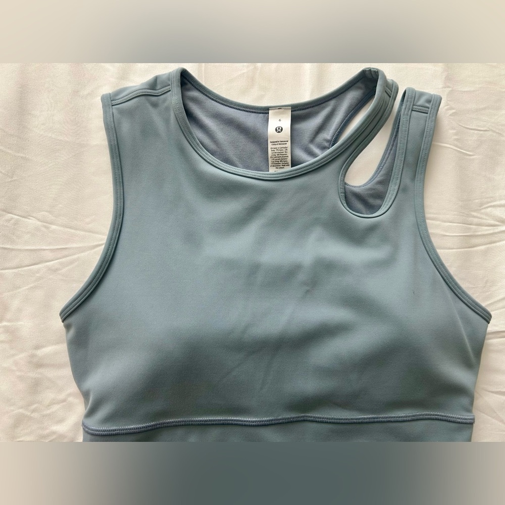 Lululemon Slate Blue Sports Bra - Size 6 - Picture 5 of 6